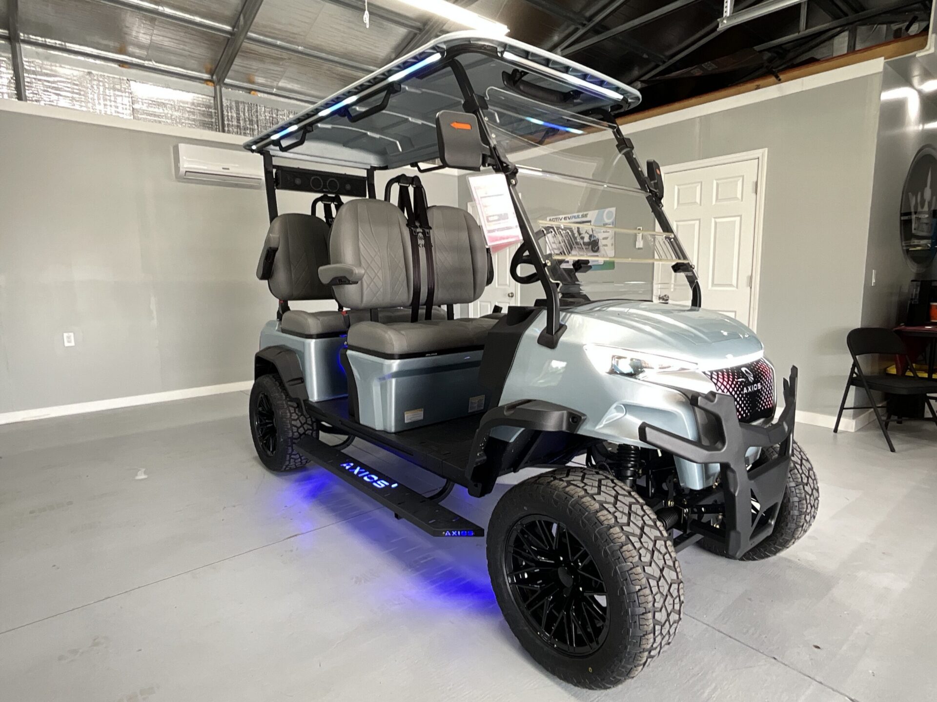 2026 Axios Arion E40 Lifted