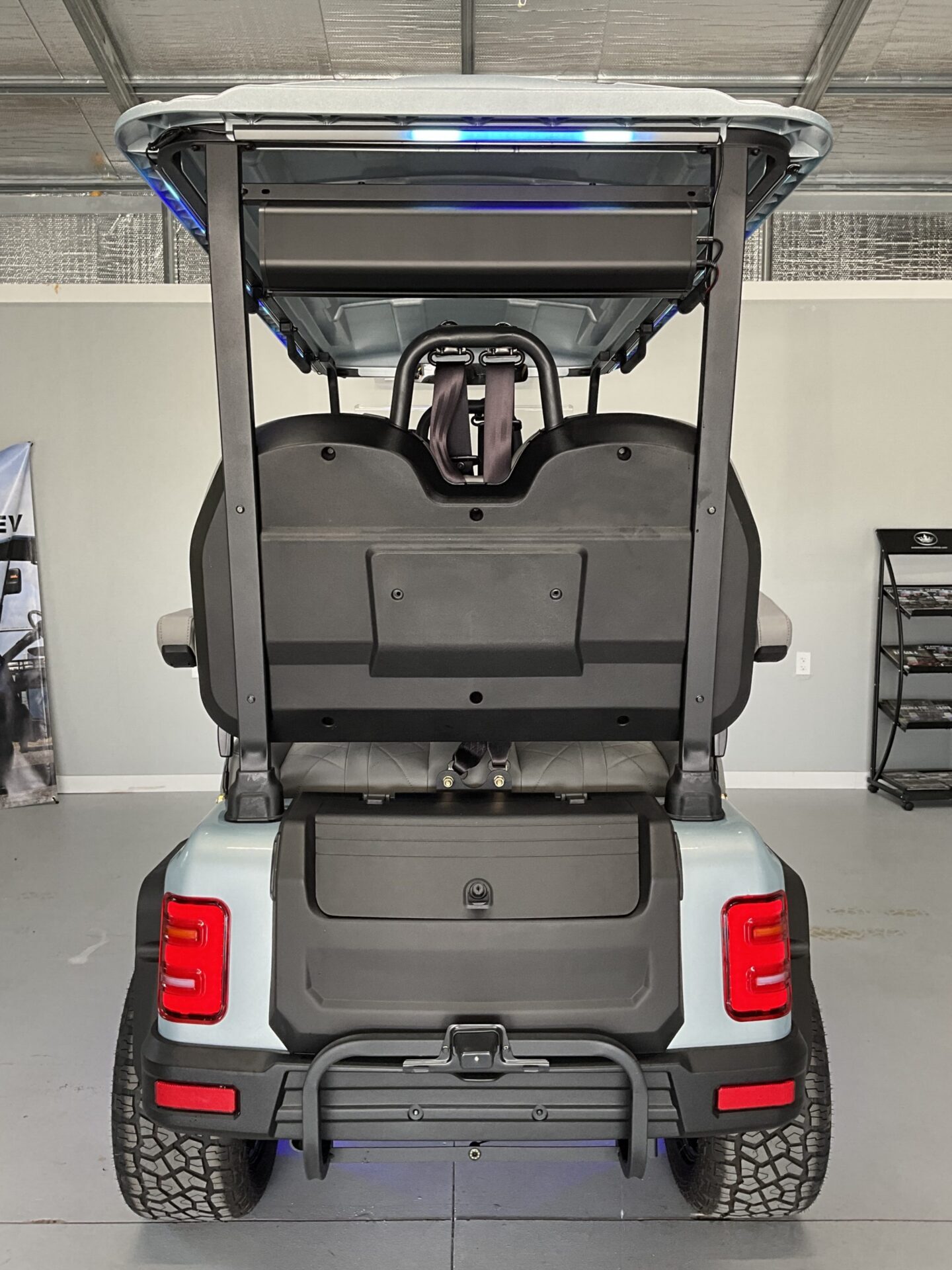 2026 Axios Arion E40 Lifted